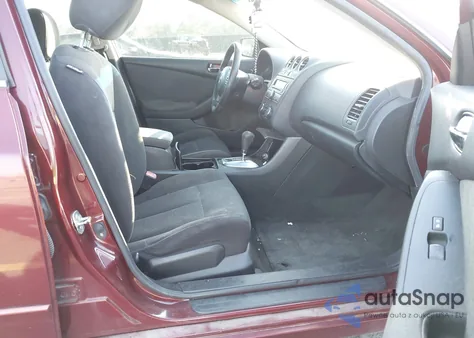 2011 Nissan Altima 2.5 S z USA, uszkodzony, nr VIN 1N4AL2AP3BC124743